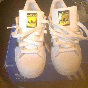 Size 6 brand new adidas
